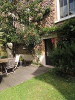 Le jardin de l'Esplanade Rennes Centre et gare - Chambres d’hôtes Rennes