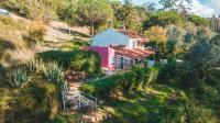 Nativo Natureza Pink Wood Cabin - B&B