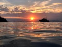 Lindo chalé Azul - B&B Angra dos Reis