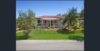 Peaceful, Pet Friendly Home - Medium to Large Pets Only - B&B