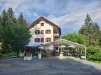 Gasthaus Crestasee - B&B Flims