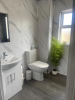 Belfast Grand Central Living 5 Minutes Walk From Grand Central Station - Chambres d’hôtes Belfast