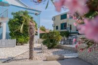 Pension Kolibri - Bed and Breakfast Novalja