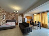 White Stone Apartments Ksamil - B&B