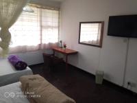 Ruby's Guesthouse Chigumula - B&B