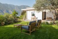 Villa Olivo - by MyHomeInComo - B&B