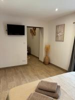 Suite with Garden View