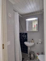 Kompakti yksiö numero 4 pienkerrostalossa - B&B Pori