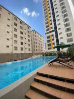 Cozy studio with a well equiped gym , heated pool and a 24hour generator - B&B Nairobi