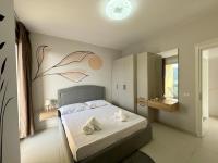 Two-Bedroom Apartment with Terrace and Sea View