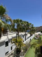 Casa4You 110 - With heated pool, city and partial sea views - B&B