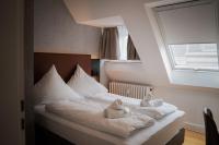 One-Bedroom Deluxe Apartment