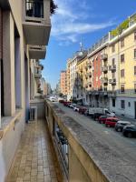 Bilocale spazioso a Lambrate - B&B