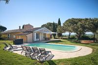 Villa à la Campagne Avec Piscine et Terrain de Pétanque à 10 Minutes de Toulouse - B&B