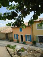 La Maison des Remparts - B&B Saint-Jean-de-Barrou