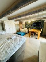 Vierbettzimmer mit Gemeinschaftsbad
