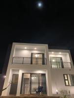 LuxNar OMNI - B&B