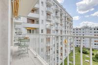 Light & Warm Flat with Balcony - Heart of Paris 15 - Chambres d’hôtes Paris