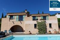 Villa provençale avec piscine, vue exceptionnelle - Ferienwohnung Seillans