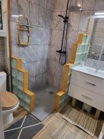 Bungalow chez Séve et Savi avec jacuzi - Chambres d’hôtes Sainte-Rose