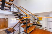 Luxury villa with private heated pool, garden and views of the sea and mountains. - Chambres d'hôtes Arco da Calheta