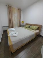Apartman J72 - B&B Ostrovo