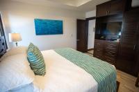 360 Splendor 207B-Ocean View Condo-Breakfast - B&B Playa Flamingo