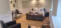 Deluxe Double Room with Shower