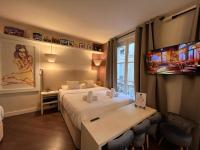 Marais-Studio, rue Simon le Franc - 3 places - B&B Parigi