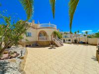 Villa con piscina privada - B&B