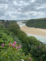 Newquay Fistral Holiday home with hot tub - Chambres d'hôtes Newquay