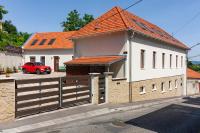 Monbuhim Premier - B&B Veszprém