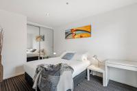 1 Bedroom 1 Bathroom Apartment on level 2 with Small-Car Parking