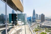 Luxe 3-BR in Address Dubai Opera with Full Burj View - Ferienwohnung
