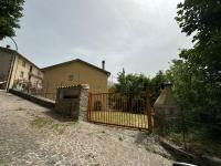 Alloggio Turistico Casa di Luca e Vale - B&B Campotosto