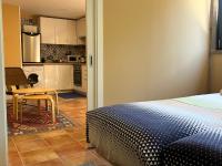 One-Bedroom Apartment with Garden View "Bloque 1"