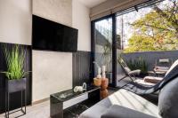Jr.Penthouse with a Private Terrace