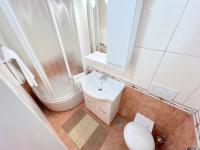 Dreibettzimmer mit Balkon