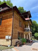 Leśniewscy - Pokoje Gościnne - B&B Ojców