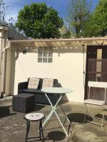 A deux pas du Stade de France - B&B La Courneuve