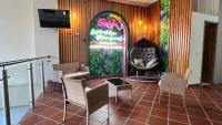 Apto cerca Malecón, Plaza Principal, Plazoleta Zocalos, a 8 min de la Piedra del Peñol, GRATIS PARQUEADERO!!! - Chambres d'hôtes Guatapé