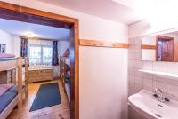 Habitación Familiar con baño compartido