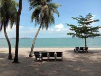 Manjung Modern + Cozy Terrace Home - Bed and Breakfast