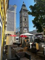 Plaza Cafe & Bar - Bed and Breakfast