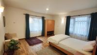 Apartamento con vistas al jardín