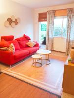 Centro Sanxenxo con garaje y gran terraza amueblada - B&B Sangenjo