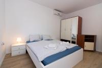 Apartamento de 1 dormitorio con terraza