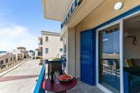 One-Bedroom Apartment with Sea View and Balcony