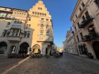 Helle großzügige Dachgeschoss Wohnung I Parkplatz I Schloss Blick #Cosiness Company - Ferienwohnung