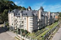 Lindo apartamento de 3 quartos no centro turístico - B&B Campos do Jordão